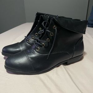 Size 11.5 Confortview Booties in Black. Never worn!